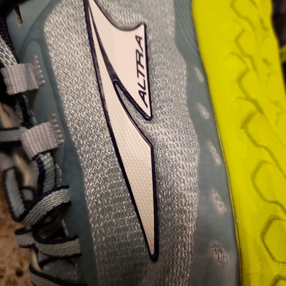 Altra Outroad 2 Women’s Size 9 Blue Green Trail Running Shoes AL0A82CY004 - Picture 10 of 13